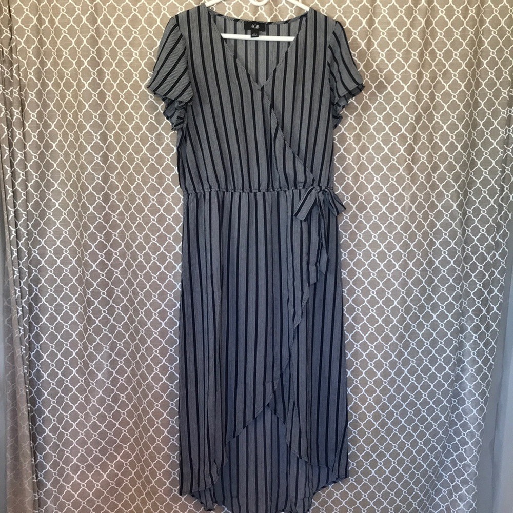 AGB Tulip Midi High Low Dress Large